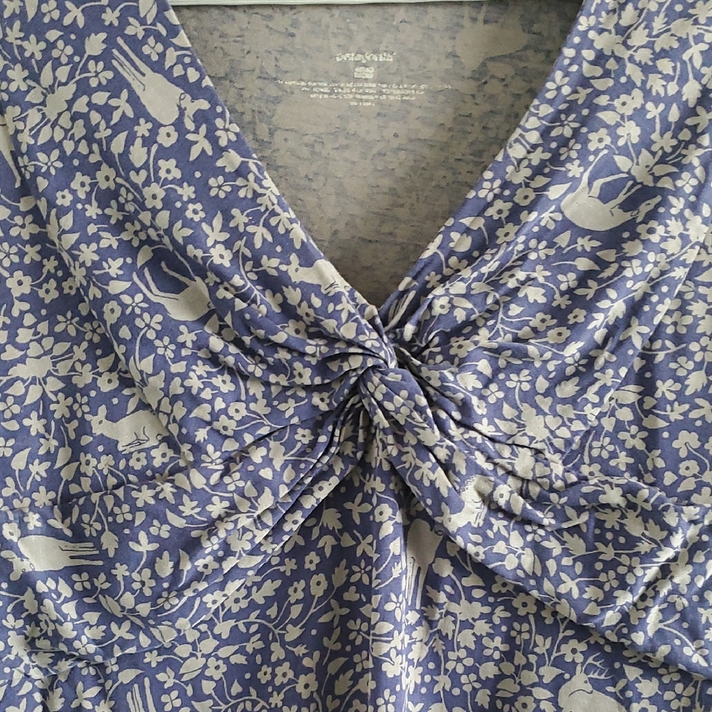 Patagonia Women's Blue Animal Patterned Ruched Organic Cotton Top Sz S Babydoll - Picture 4 of 14